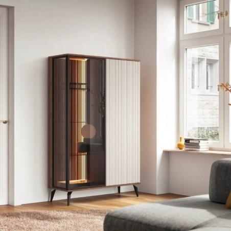 Vitrina con 2 puertas – modelo Vici