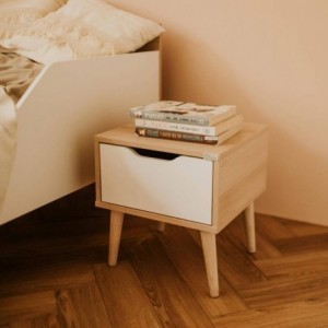 Mesita de Noche Sofie Mesita de Noche Sofie